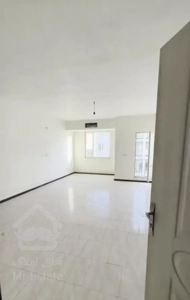 خیابان سرزمین،پارکینگ و انباری