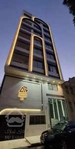اپارتمان ۱۶۰متری/مدرن/نورگیر/فروشنده واقعی