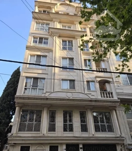 فروش آپارتمان نیاوران/۸۰متر/۲خواب/تک واحدی