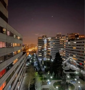 ۳ خواب ۱۳۵ متری بازسازی شده(فروشنده واقعی)