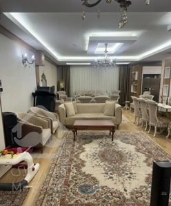 واحد ۱۲۰ متری پونک