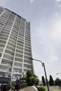 طبقات بالا برج ساحلی فروزان ۱۴۰متری مبله