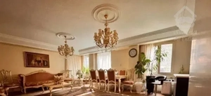 ۲۱۲ متر ۳ خواب ۲ پارکینگ تکواحد غرق نور