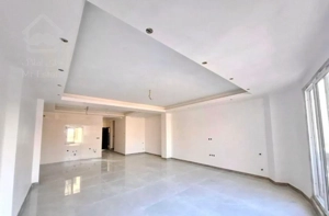 ۱۱۰ متر ۲ خواب / غرق نور/ جمهوری