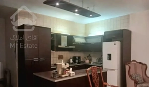 ۸۰ متر ، دو خوابه ، طبقه اول