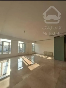 ۱۳۶ متر نوساز تکواحدی ۳ خواب مستر