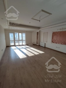 خرید و فروش ۱۲۰متر نوساز خطی رو به آفتاب