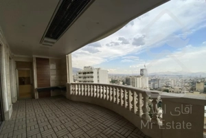 آپارتمان ۳۵۰ متری نیاوران ۲۵ متر بالکن