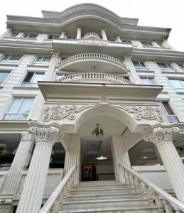 رهن/اجاره واحد ۲۰۰ متری طبقه ۴ (بِرند رامسر)