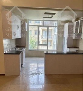 ۹۸ متر /شادمان /خوش نقشه