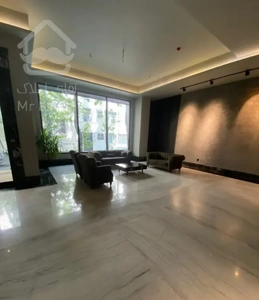 ۲۰۰ متر تاپ لوکیشن نیاوران