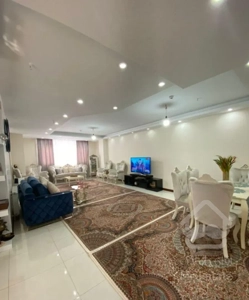 ١٣٠متری دوخوابه