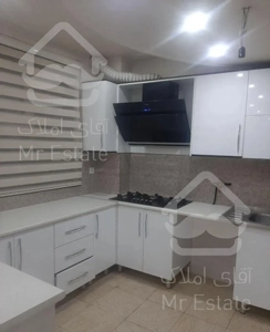 ۹۰ متر دوخواب فول امکانات مترو دانشگاه