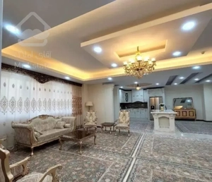 ۱۵۵متر سوپرسازه/سالن سرتاسر پرده‌خور/چهارباغ