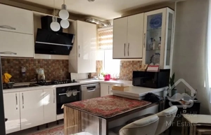 ۹۲ متر شهپریان / رو به آفتاب / بی‌سر و صدا