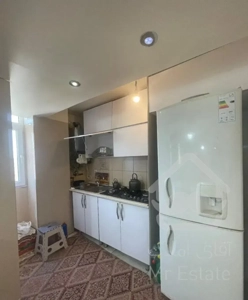 ۴۴ متر آسانسور دار فریدون احمدی