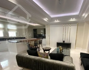 محمودیه - ۲۴۰متر (کلید نخورده)