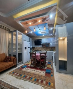 فروش آپارتمان ۹۵ متری//پارکینگ اختصاصی//ط سوم