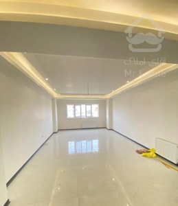 اجاره ۱۱۰ متر ۲ خواب / نوساز /طبقه آخر