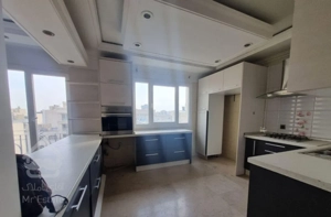 آپارتمان ۱۱۶ متر ۳ خواب سن پایین