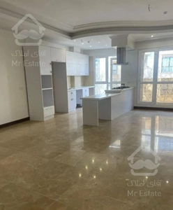 اپارتمان۱۰۰ متری دزاشیب. شیک.