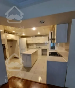 ۱۴۰ متر شمال جردن