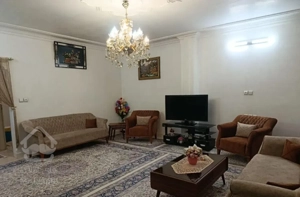 آپارتمان 90 متر طبقه اول