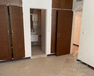 فروش واحد 170 متری شخصی ساز چیتگر