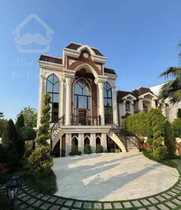 ۵۵۰مترعمارت‌نماانگلیسی/شهرک‌شیک،سندجواز/جنگلی