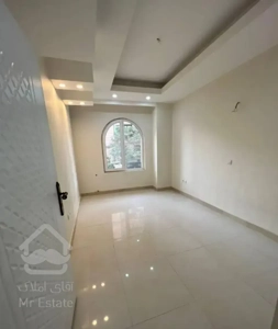 آپارتمان کلیدنخورده 155 متری
