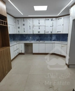 سه طبقه 410 متری ساخت زمین جنوبی