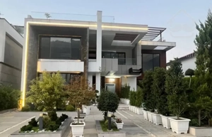 دوبلکس مدرن استخردار مدارک تکمیل600متری نوشهر