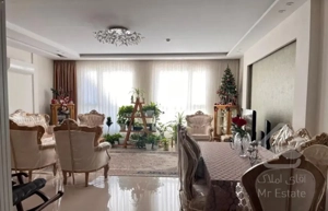 ۱۲۵ متر سه خواب / دو نبش همه خواب ها نورگیر مستقیم