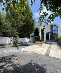 ۲۶۰متری نوساز شهرک جنگلی۳خواب سندتکبرگ