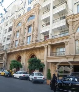 ۷۱ متر خوش نقشه در بهترین کوچه فروغی