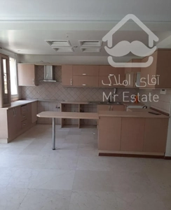 آپارتمان ۱۴۵متری سه خواب