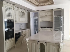 فروش آپارتمان زعفرانیه 180  متر لاکچری