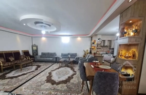 90متر آپارتمان خوشگل و خوش جا  متر