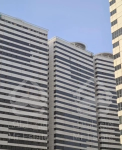 آپارتمان ۱۳۱ متری شهرک خرازی طبقات میانی