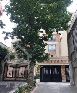 آپارتمان نوساز ۸۱ متر فوری فروشی