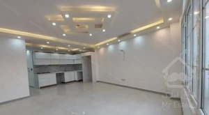 اپارتمان 107متری تمیز