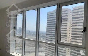 ۱۱۵ متر ۲ خواب  طبقه ۲۰ جنوبی  خرازی