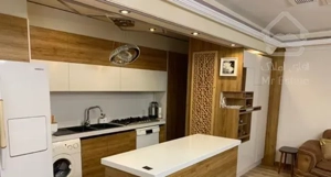 آپارتمان ۱۱۰ متر ۳خوابه ازگل ریحانی شمالی( شیان )