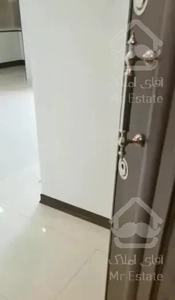 ۶۳ متر / خوش نقشه / فول / امیرآباد