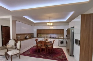 آپارتمان کوی نارون طبقه ۳از۳تک واحدی