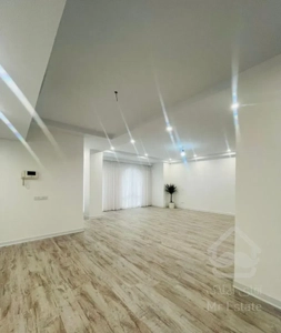 فروش آپارتمان ۱۴۰ متری ۲ خوابه در محمودیه