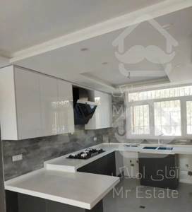 ۱۰۰ متر/سالن پرده خور/کم واحد