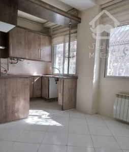 ۴۷ متر /فردوس غرب( شقایق) سالن پرده خور