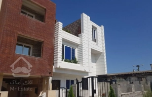 ویلا ساحلی ۲۳۰متری شهرکی در خط اول ساحل