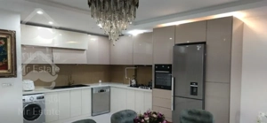 ۱۴۳متری ۳خواب و تک واحدی